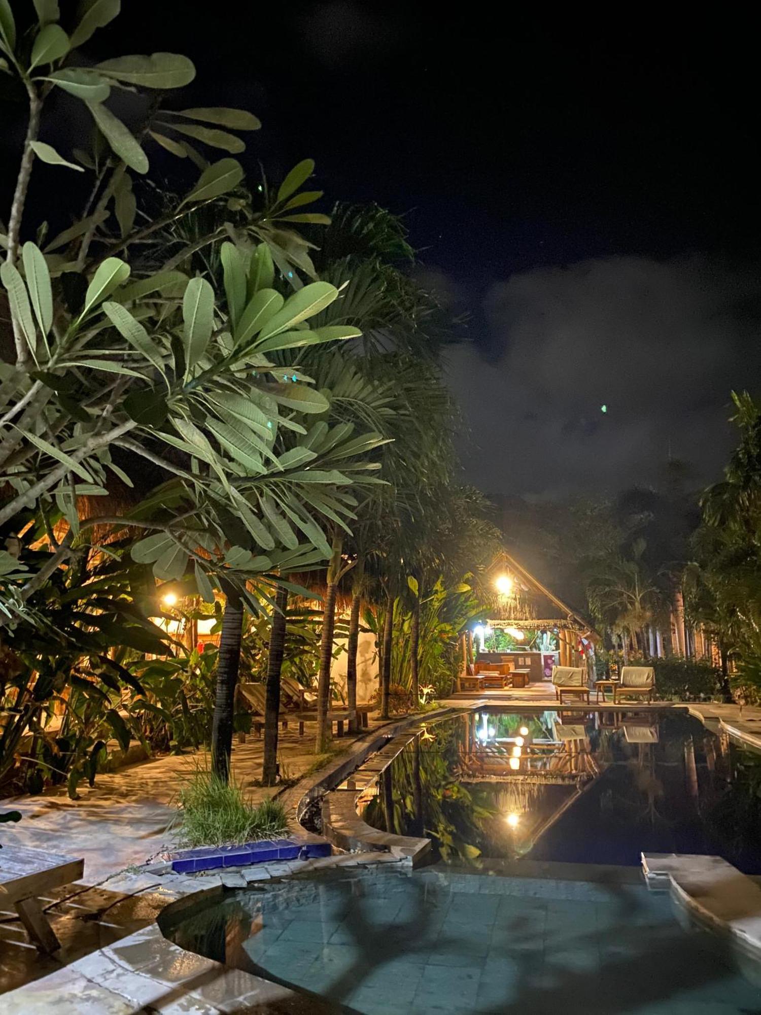 Palm Green Hotel Kuta  Esterno foto
